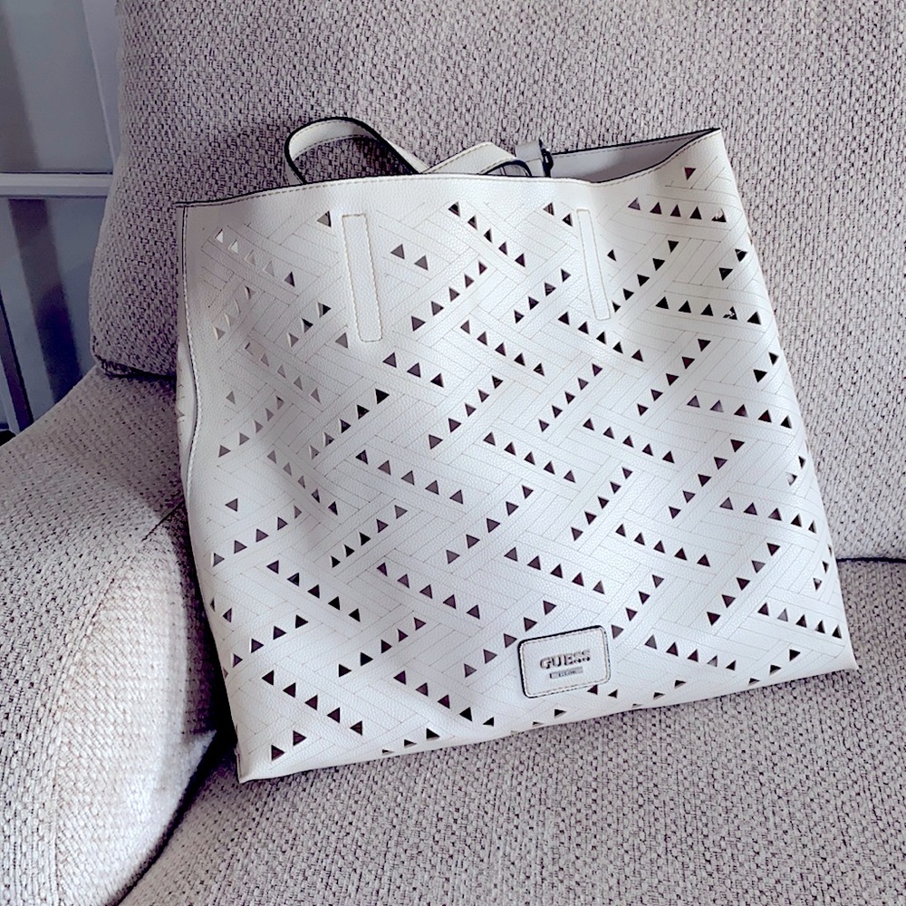 Leather GUESS Tote bag